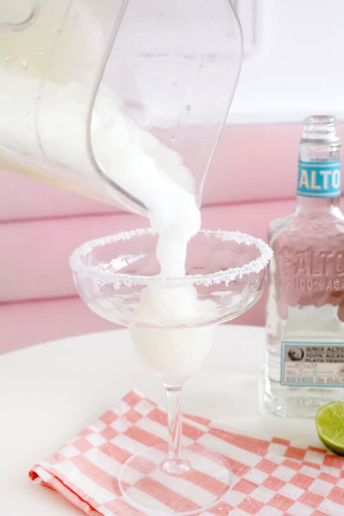 making frozen margaritas