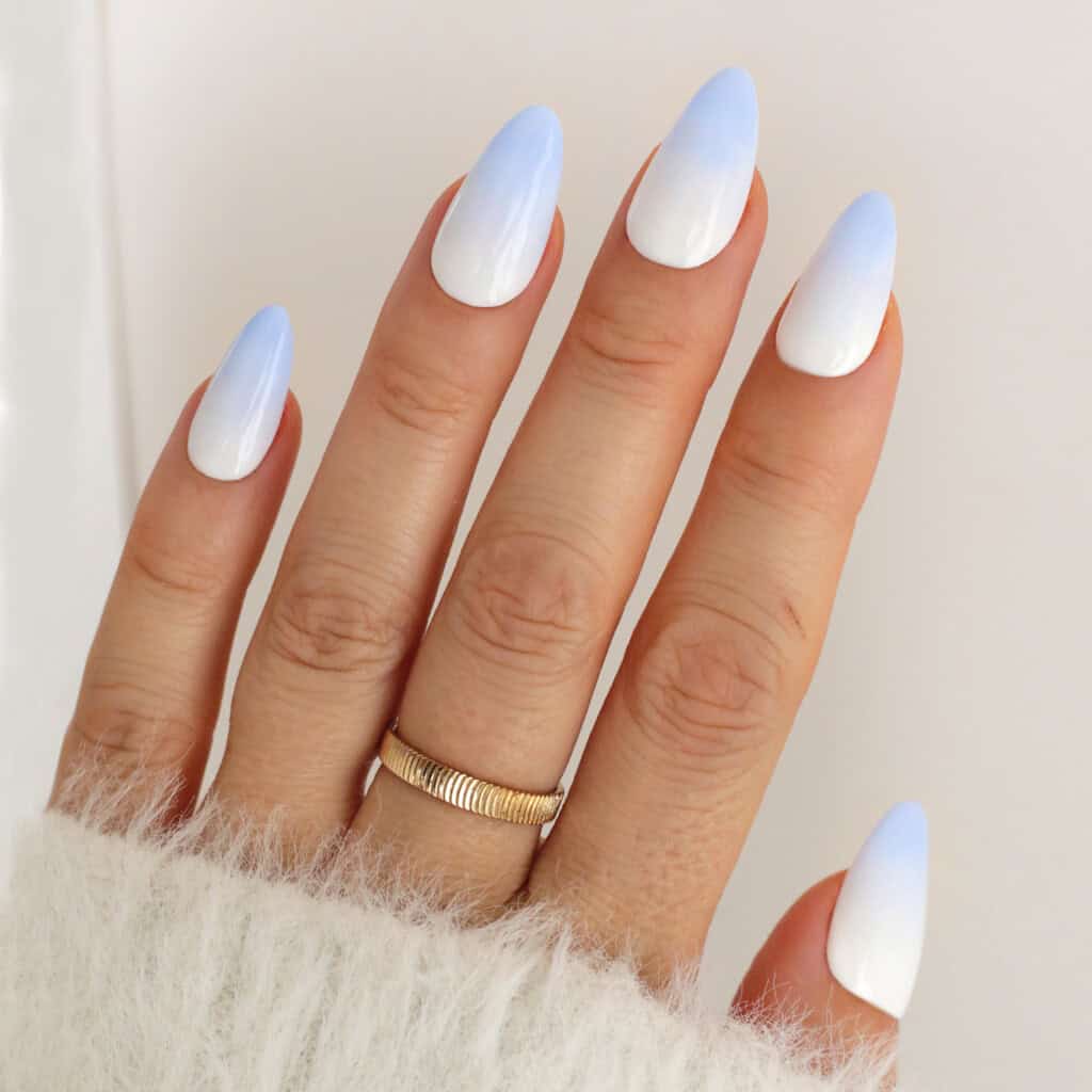 blue and white ombre nails for winter