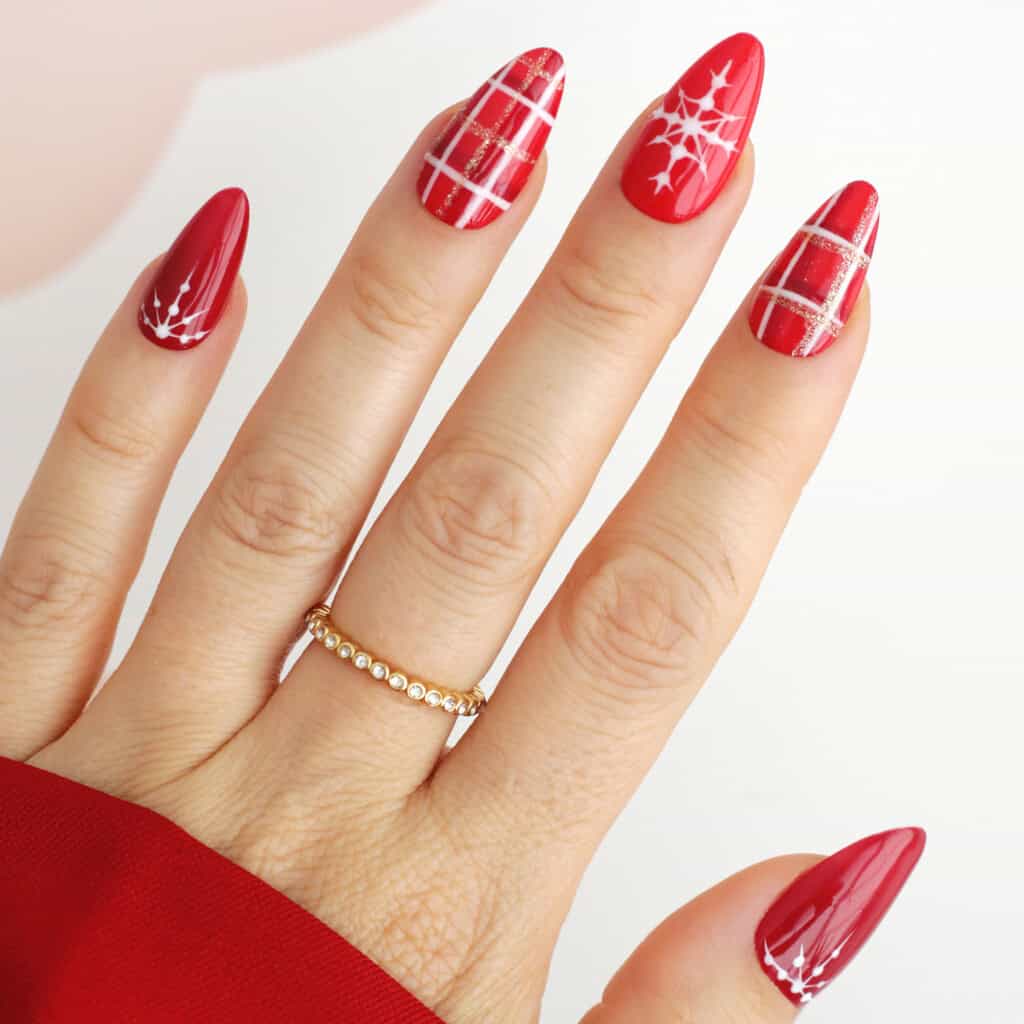 christmas red plaid nails winter