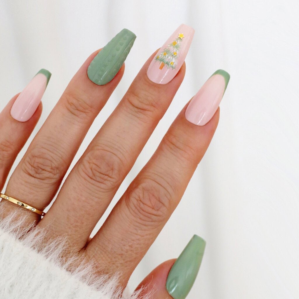 christmas tree green nails